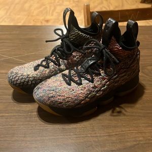 Nike Lebron 15 multi-color